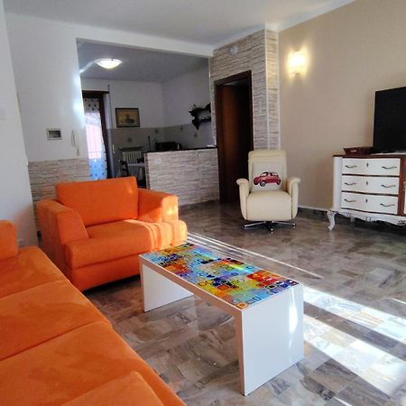 Colleoni'S Lodge Casa Vacanze Con 2 Appartamenti 버델리노 외부 사진