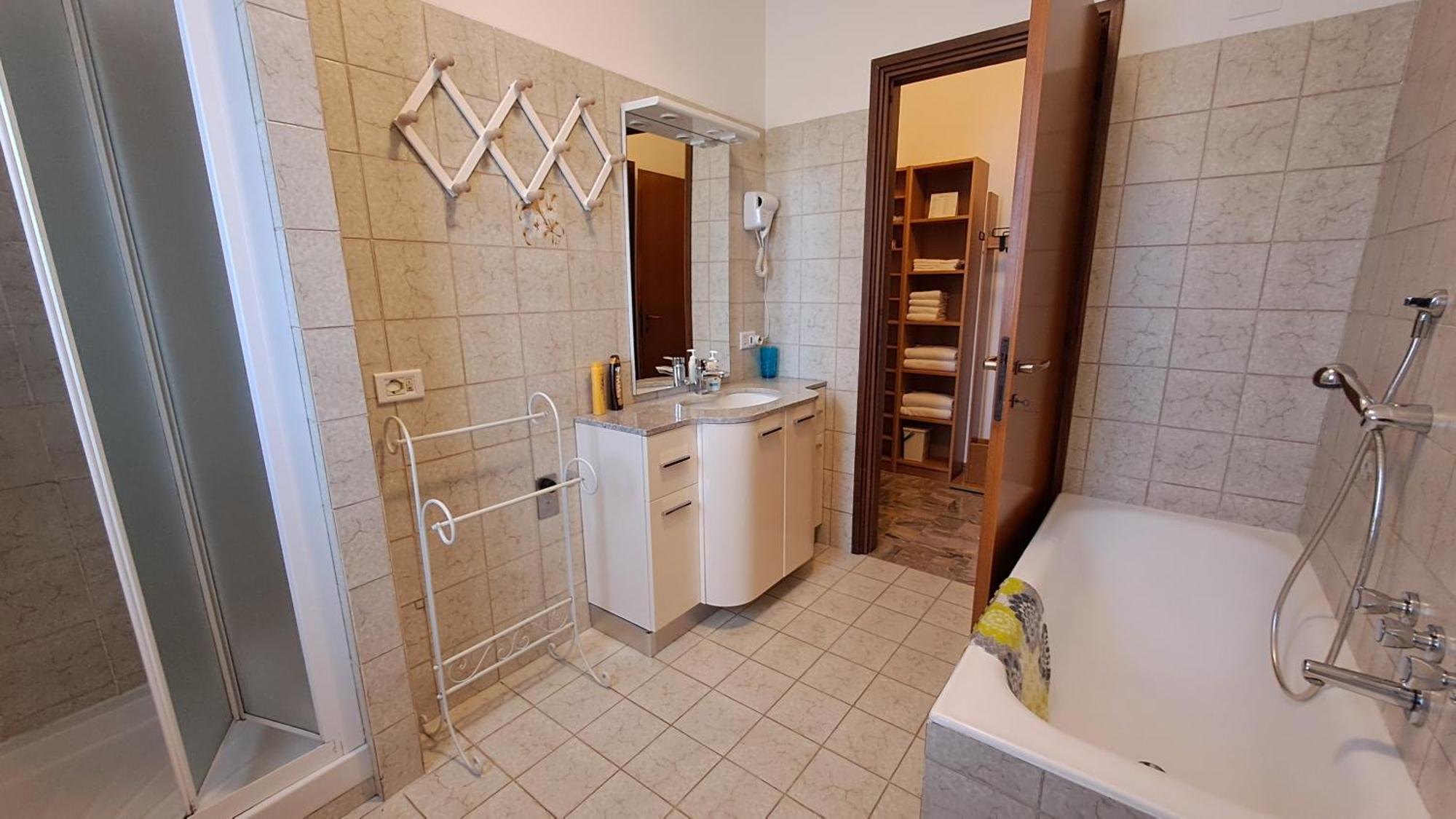 Colleoni'S Lodge Casa Vacanze Con 2 Appartamenti 버델리노 외부 사진