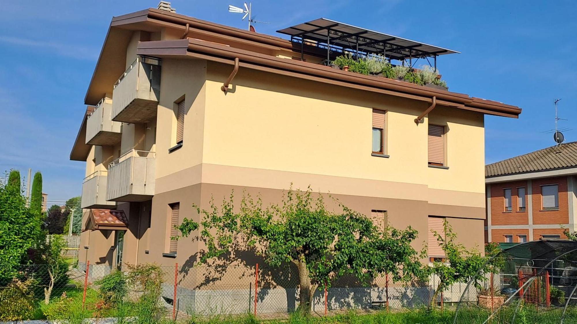 Colleoni'S Lodge Casa Vacanze Con 2 Appartamenti 버델리노 외부 사진