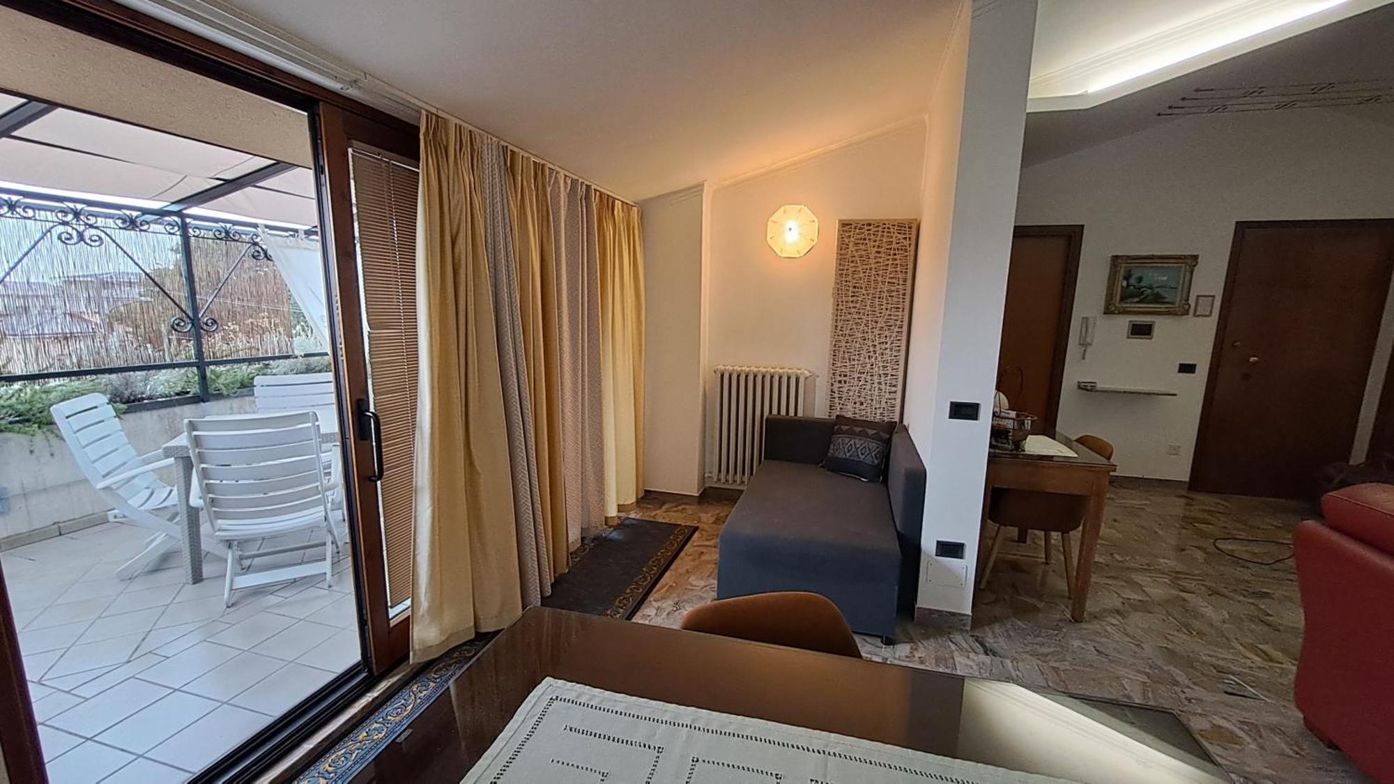 Colleoni'S Lodge Casa Vacanze Con 2 Appartamenti 버델리노 외부 사진